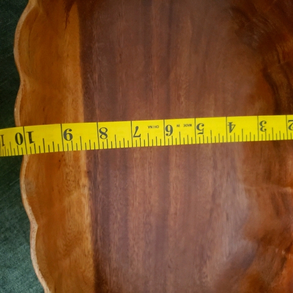 Beautiful Wood Salad Bowl with Serving Utensils - Picture 7 of 11